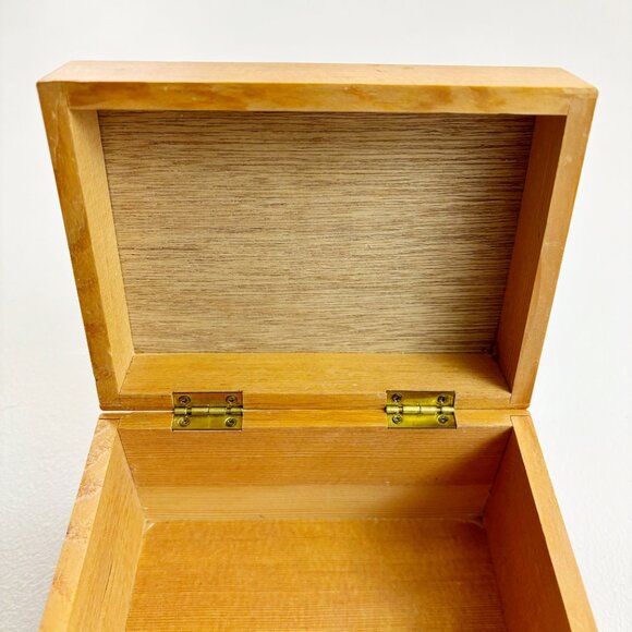 TAYLOR & NG Rascal Rabbit Tile & Wood Recipe Box VTG 1982 RARE Made In Japan - Picture 9 of 12